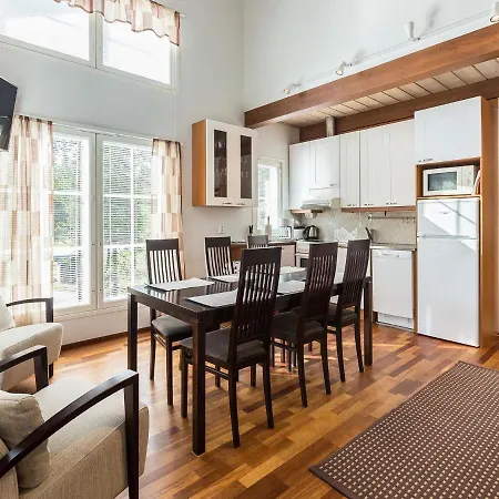 Golfvaeylae 3b - Golf-osakkeen Kaeyttoeoikeus By Interhome Loma-asunnot