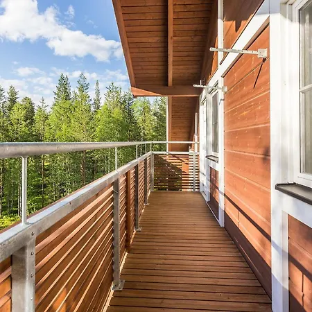 Golfvaeylae 3b - Golf-osakkeen Kaeyttoeoikeus By Interhome Levi